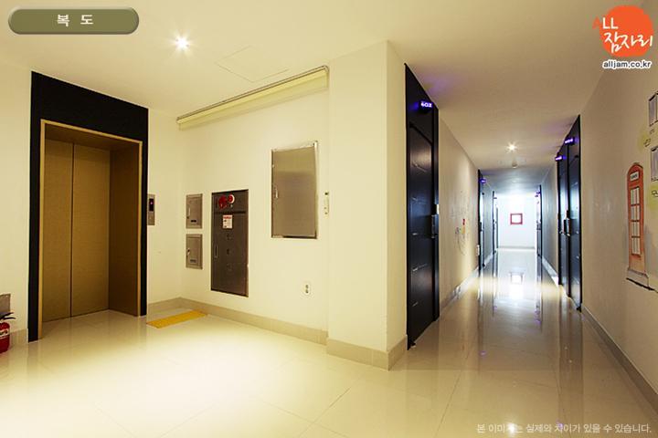The Hotel Bon Suwon Exteriér fotografie